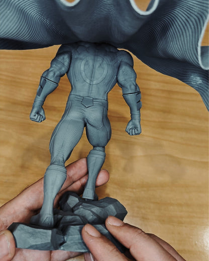 Figura Exclusiva El Héroe Nº1 - 12 CM y 21 CM - RESINA